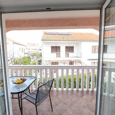 Apartmani Marin No1. Vodice Exteriér fotografie