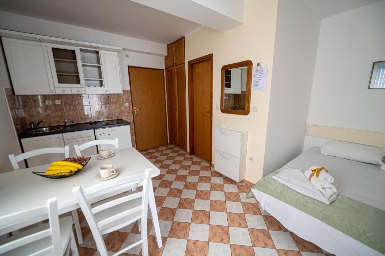 Apartmani Marin No1. Vodice Exteriér fotografie