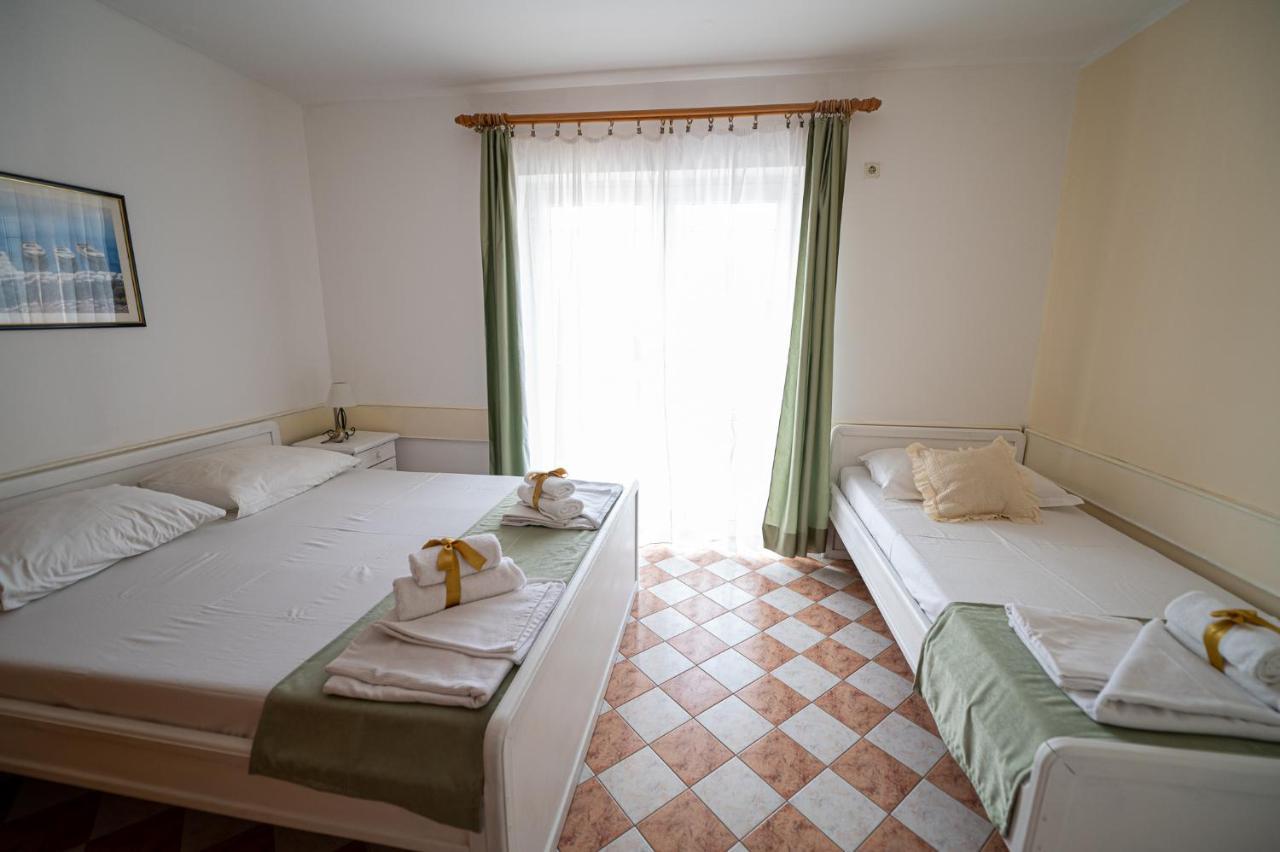 Apartmani Marin No1. Vodice Exteriér fotografie