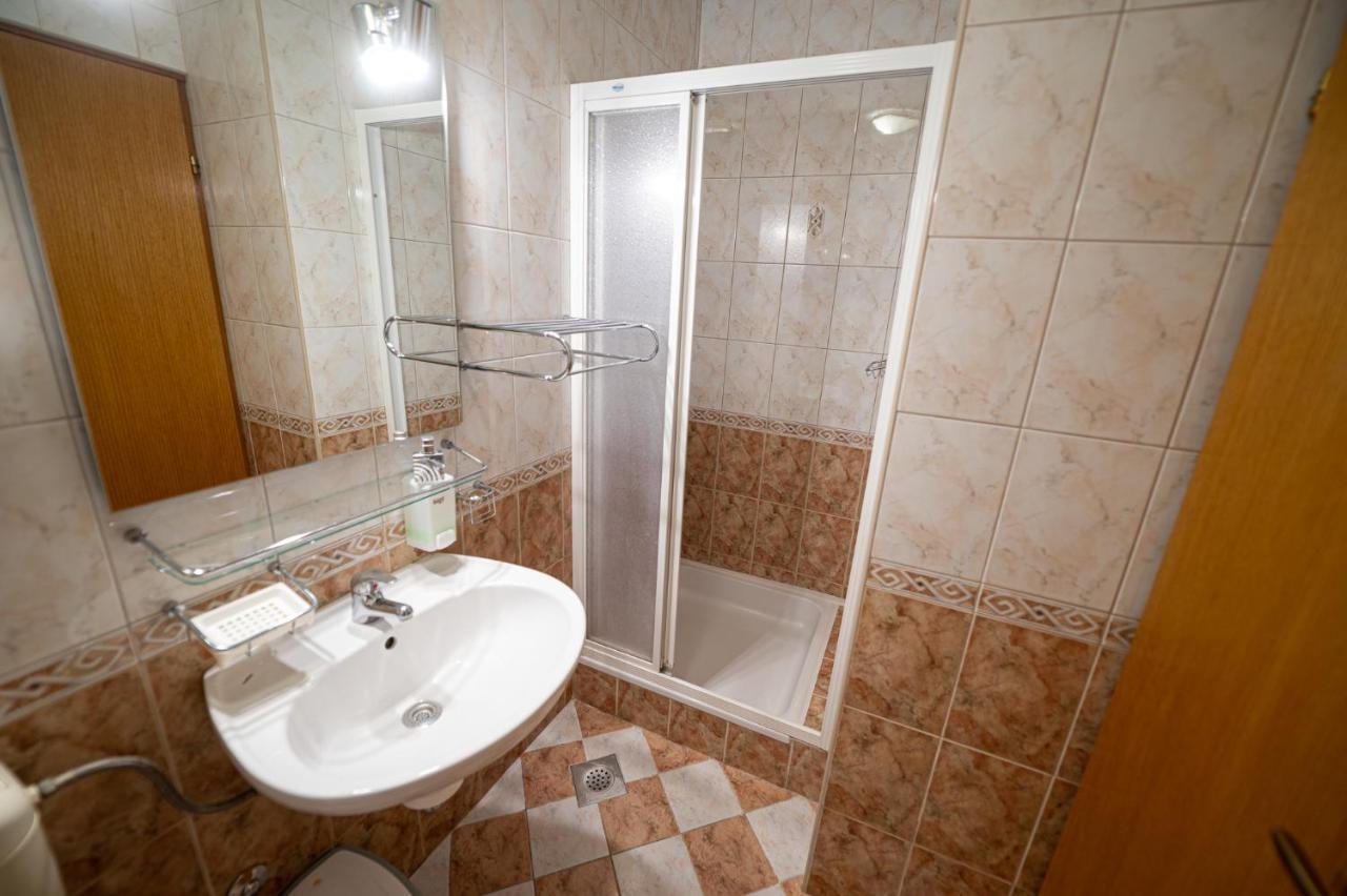 Apartmani Marin No1. Vodice Exteriér fotografie