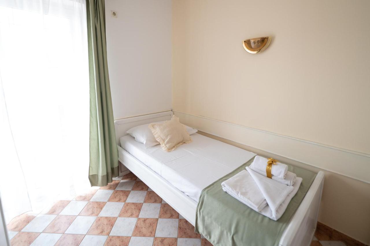 Apartmani Marin No1. Vodice Exteriér fotografie