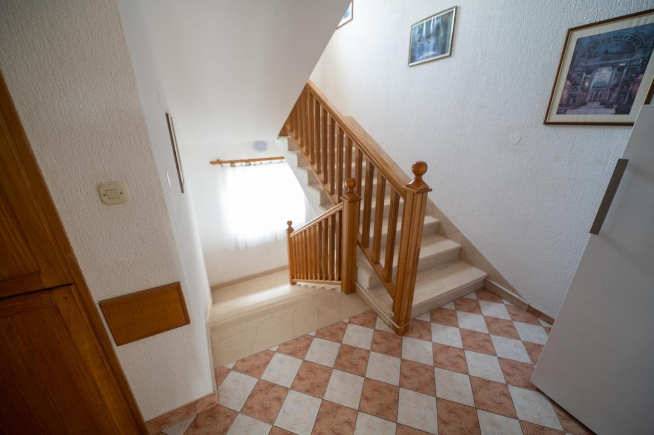 Apartmani Marin No1. Vodice Exteriér fotografie